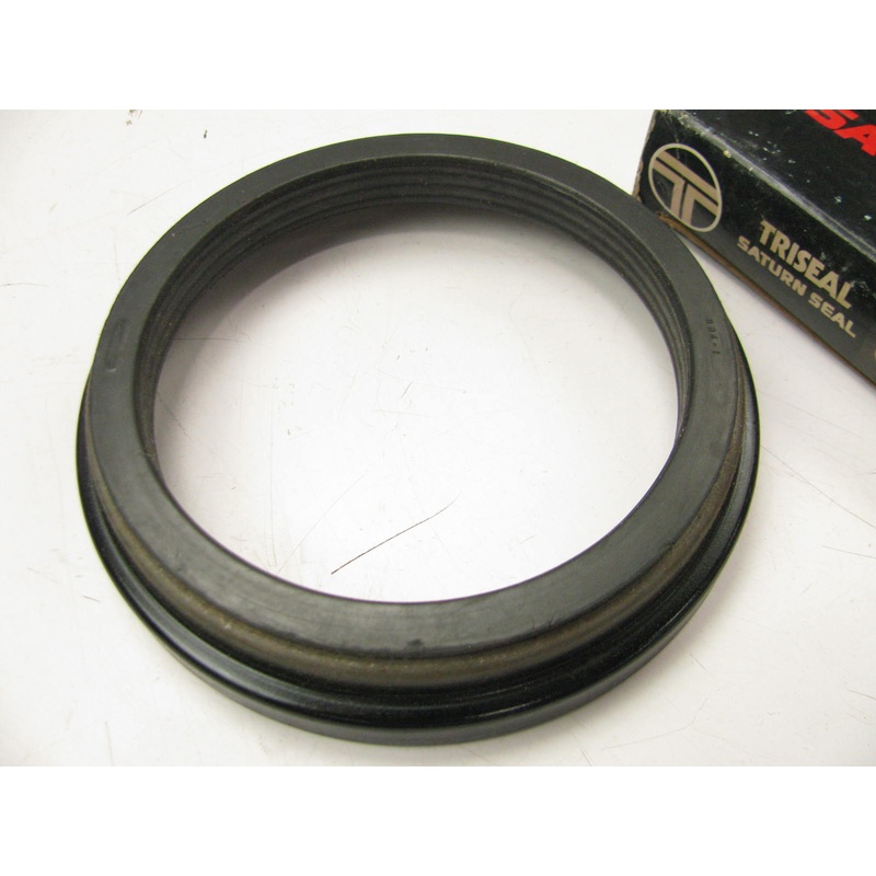 Triseal 65056U Wheel Oil Seal - 6.311'' OD X 4.765'' ID X 1.078'' Wide  370003A
