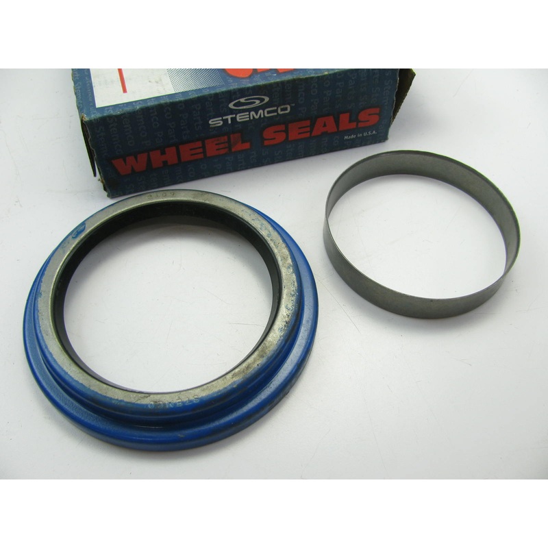 Stemco 392-9032 Wheel Seal - 5.764'' OD X 4.000'' ID X 0.980'' Wide