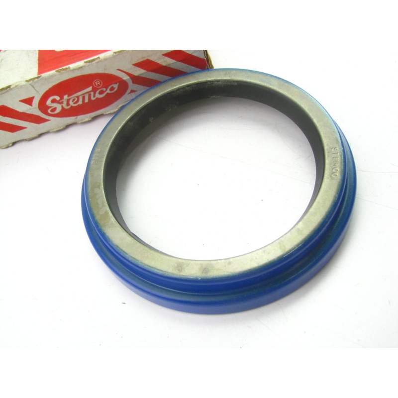 Stemco 392-9065 Rear Wheel Hub Seal - 6.000'' OD X 4.481'' ID - 3929096 392-9096