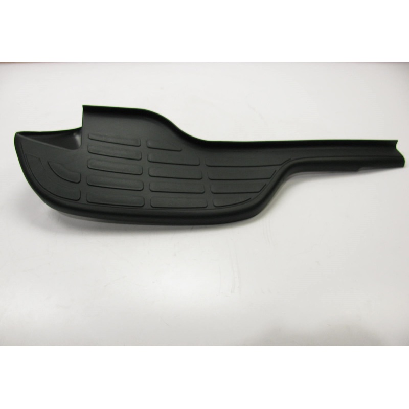 TPDR AFTERMARKET - Rear LEFT Bumper Step Pad For 00-06 GM SUV 15756335
