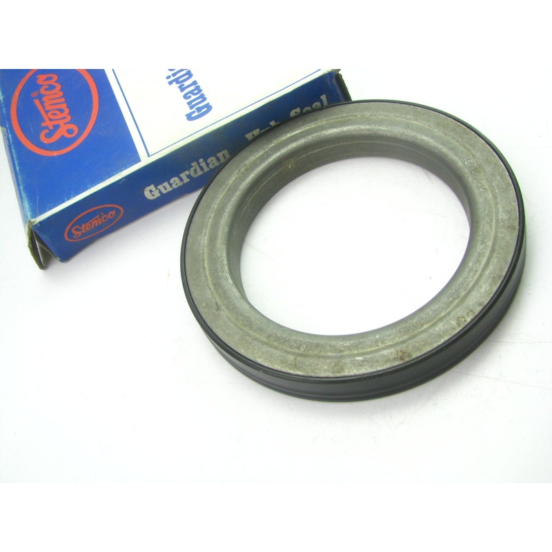 Stemco 307-0713 Wheel Hub Seal - 5.570'' OD X 4.000'' ID X 0.604'' Wide