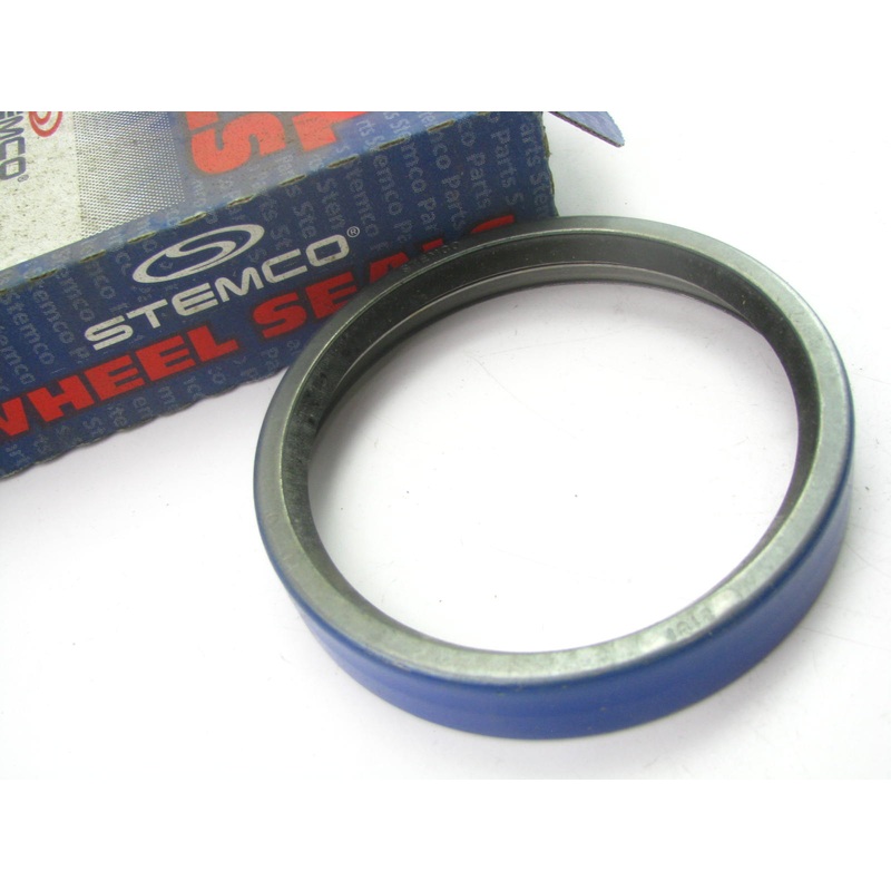 Stemco 382-8053 Wheel Hub Seal - 5.3890'' OD X 4.5000''ID X 0.9750'' Wide