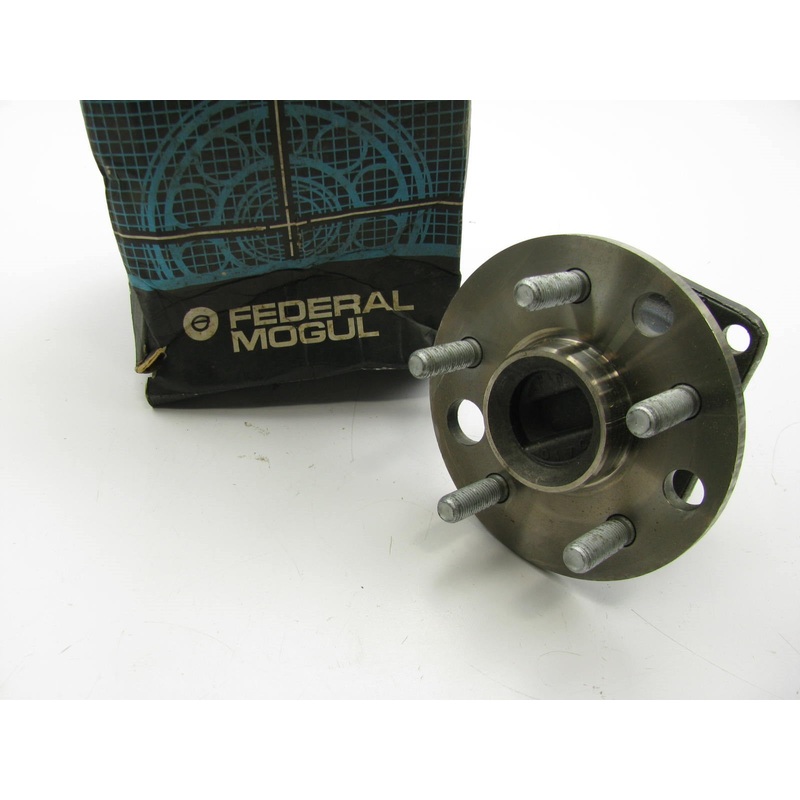Sealed Power 513003 REAR Wheel Bearing And Hub Assembly 1980-1989 GM Motors