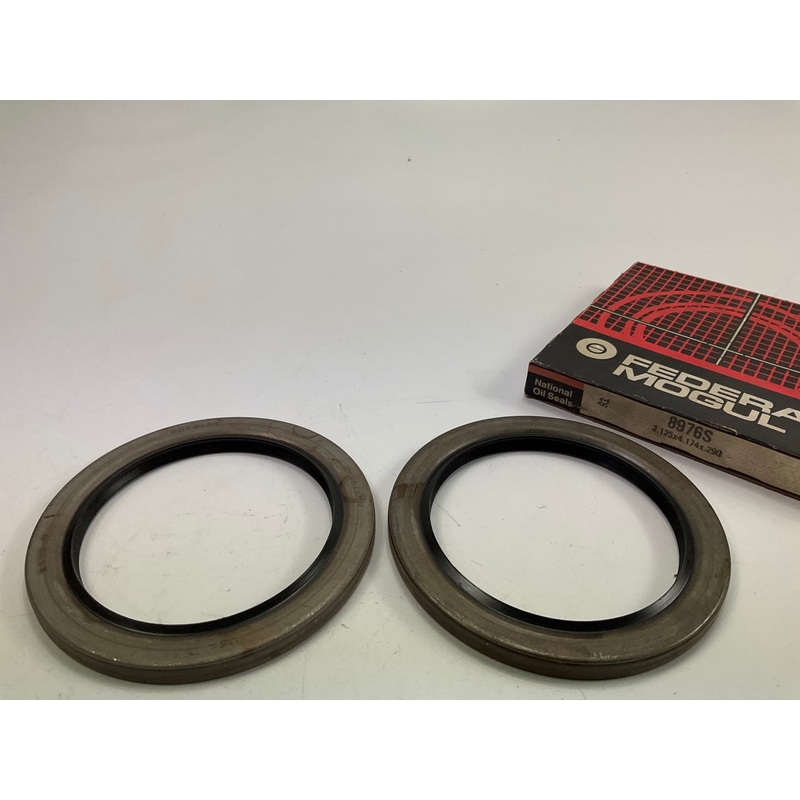 (2) National 8976S Front Inner Wheel Seal 66-67 C35 C3500 P35 P3500 1966 PB3500