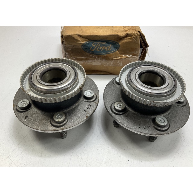 (2) NEW - OEM Ford F5AZ-1104-A Wheel Bearing And Hub Assembly, Front