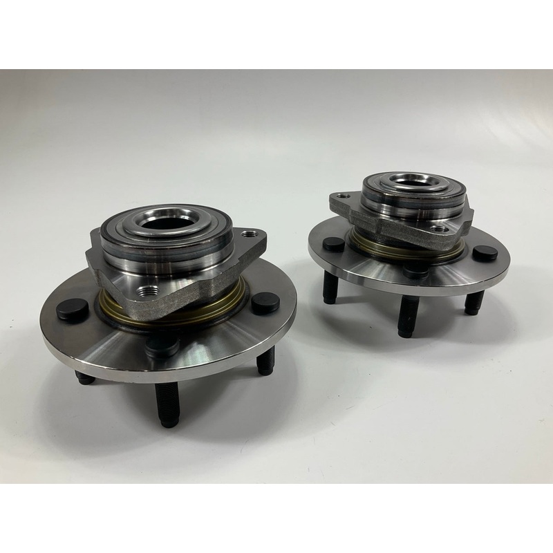 (2) NEW  - UNBOXED 515072 Front Wheel Bearing And Hub Assembly
