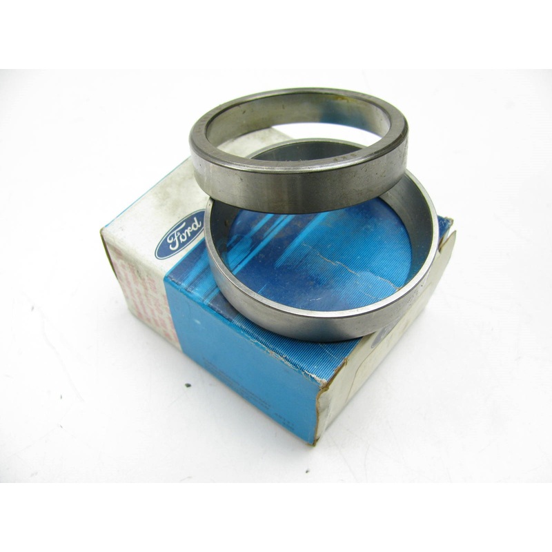 (2) Ford D0AZ-1202-B Front Wheel Bearing Inner Cups