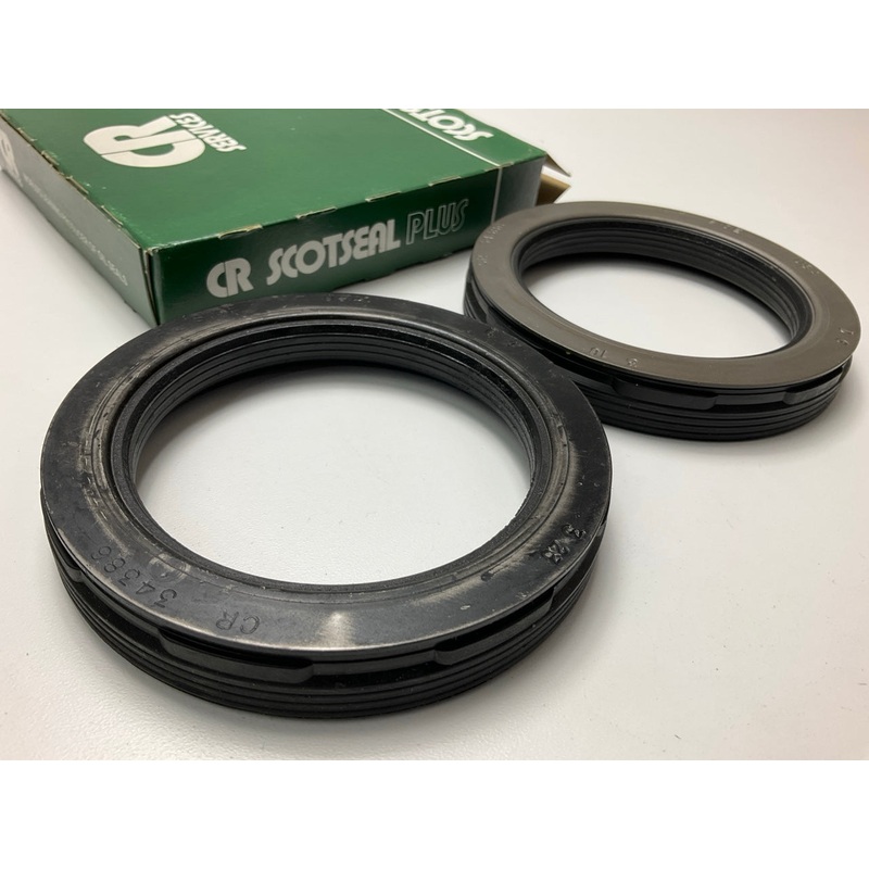 (2) Chicago Rawhide 34386 Oil Seals - 4.761'' OD X 3.437'' ID X 0.605'' Wide