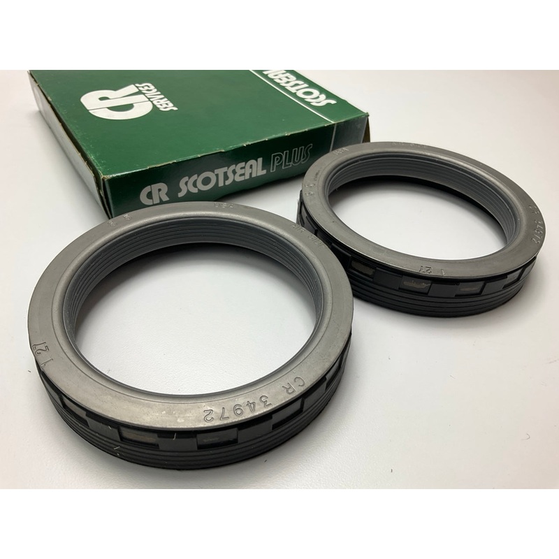(2) Chicago Rawhide 34972 Oil Seal - 4.55'' OD X 3.50'' ID X 0.788'' Wide