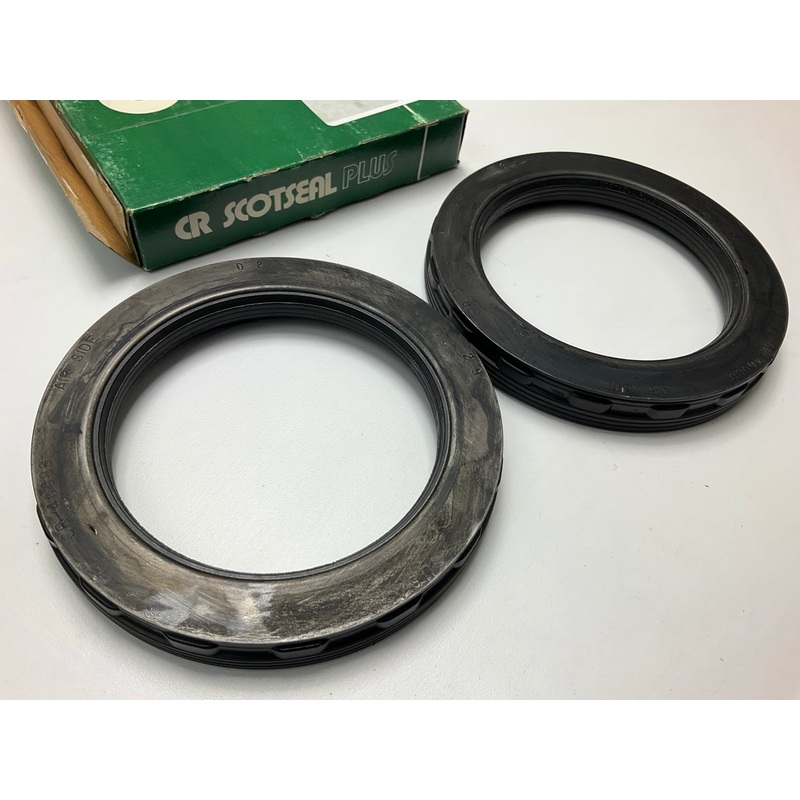 (2) Chicago Rawhide 40088 Wheel Seals - 5.632'' OD X 4.000'' ID X 0.605'' Wide