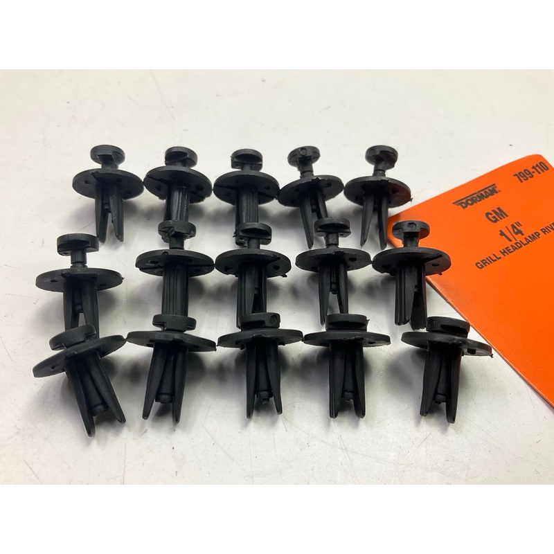 (15) Dorman 799-110 Bumper Cover Engine Splash Shield Retainer Clips