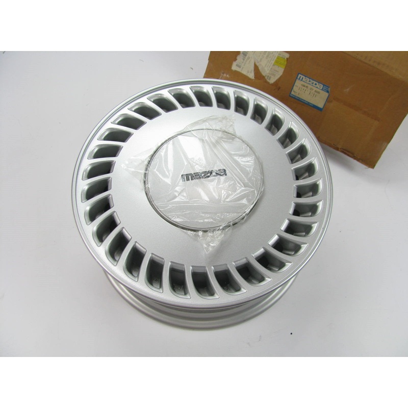(1) New Genuine Factory Original Wheel Rim 1988-1991 Mazda 929 15x6'' 8BH5-37-600