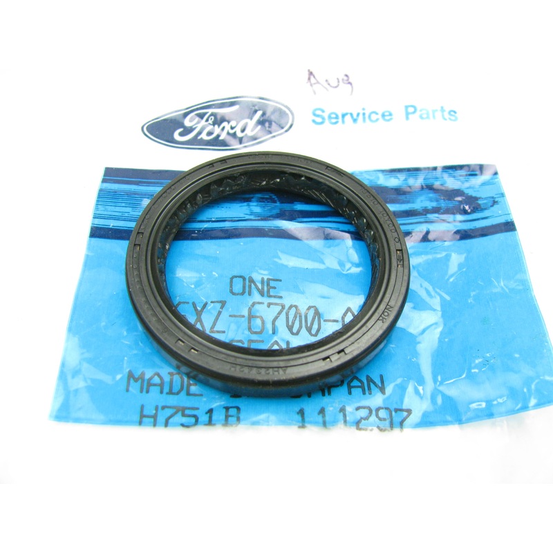 Ford OEM F6XZ-6700-AA Crankshaft Seal Assembly 1996-1998 Mercury Villager 3.0L
